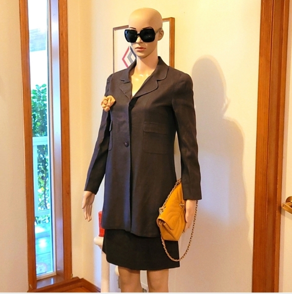 Chanel Vintage blazers & skirts. Final sale no return - Picture 4 of 17